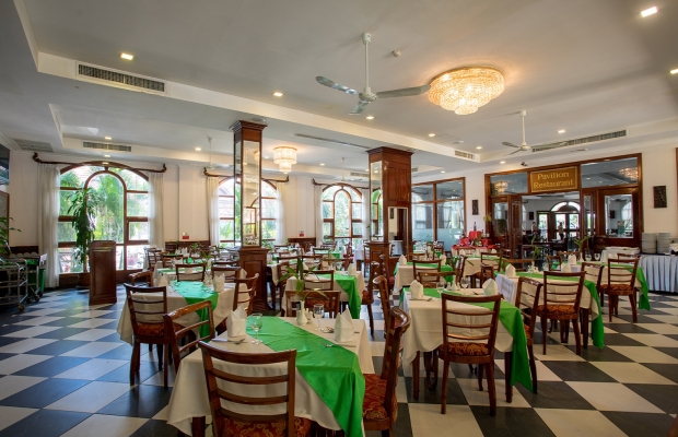 ANGKOR HOLIDAY HOTEL1